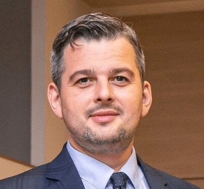 Un retailer online de mobilă și decorațiuni, vânzări cu 60% mai mari în aprilie 2020 față de aceeași lună din anul precedent