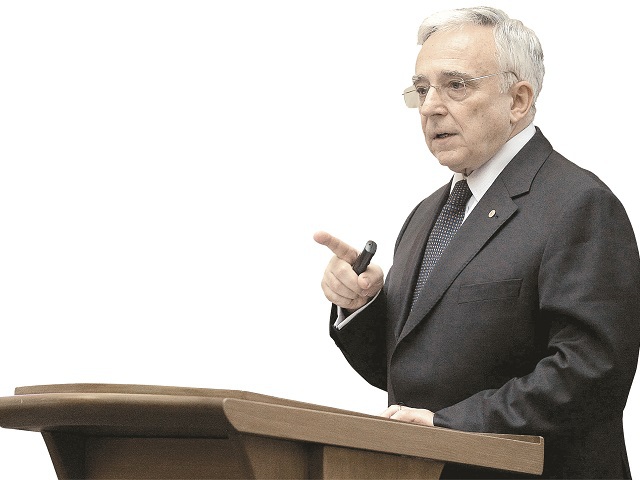 Cum luptă Banca Națională cu criza