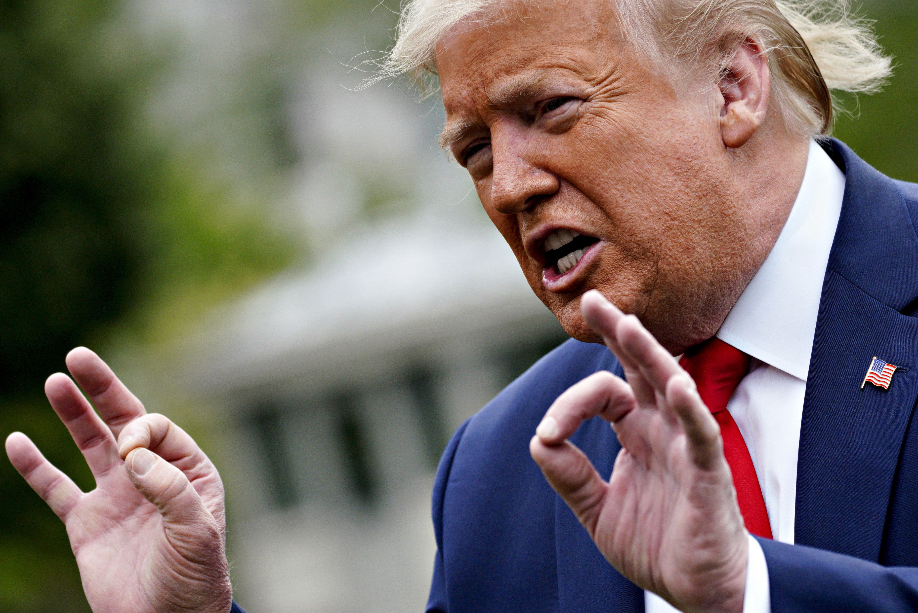 Donald Trump afirmă că John Bolton este "mincinos" /China neagă orice implicare în politica din SUA