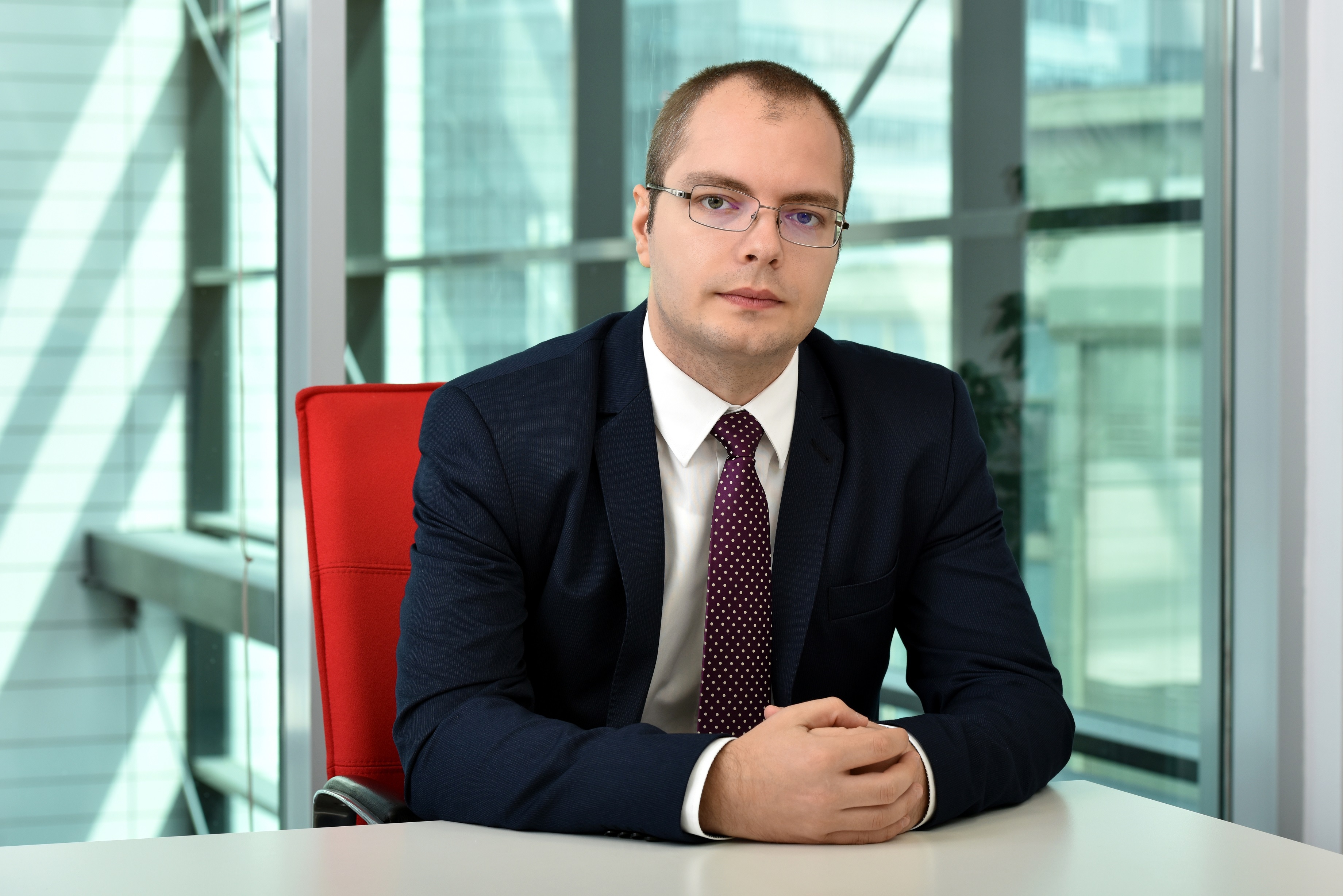 Colliers: Producția ar putea accelera pe perioada verii, iar stocurile deja existente ar putea genera o creștere pe termen scurt a nevoilor pentru spații de depozitare