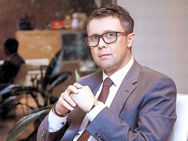 Altex va angaja 1.000 de oameni pentru a susține extinderea rețelei. Retailerul electro-IT are peste 3.500 de angajați și este unul dintre cei mai mari angajatori cu capital privat românesc