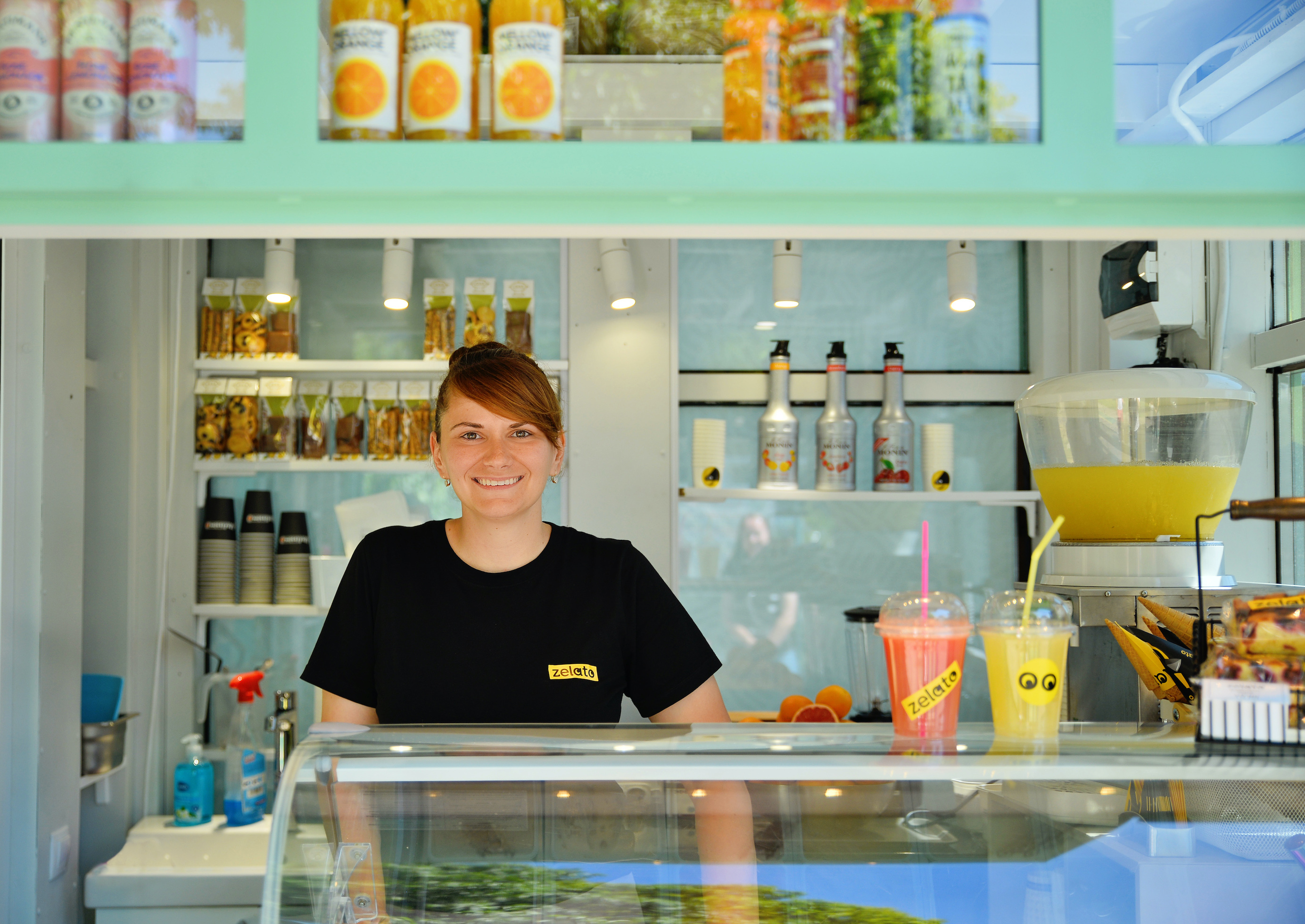 Povestea tinerei din spatele unui brand cunoscut din București. Cum a reușit să pornească un nou business în doar 6 săptămâni