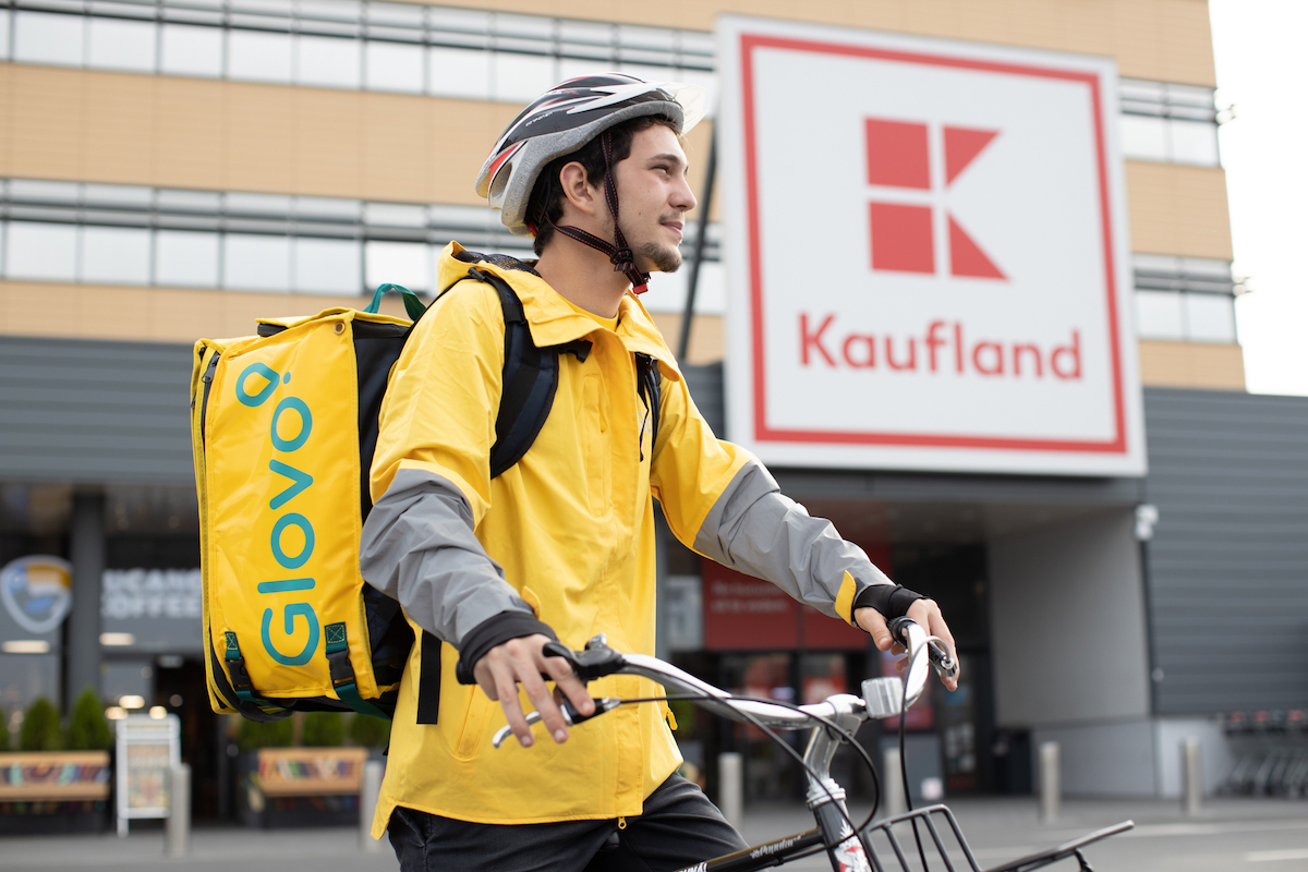 Glovo este disponibilă acum și în orașele Bistrița și Târgu Jiu, ajungând la o rețea de 31 de localități acoperite în România