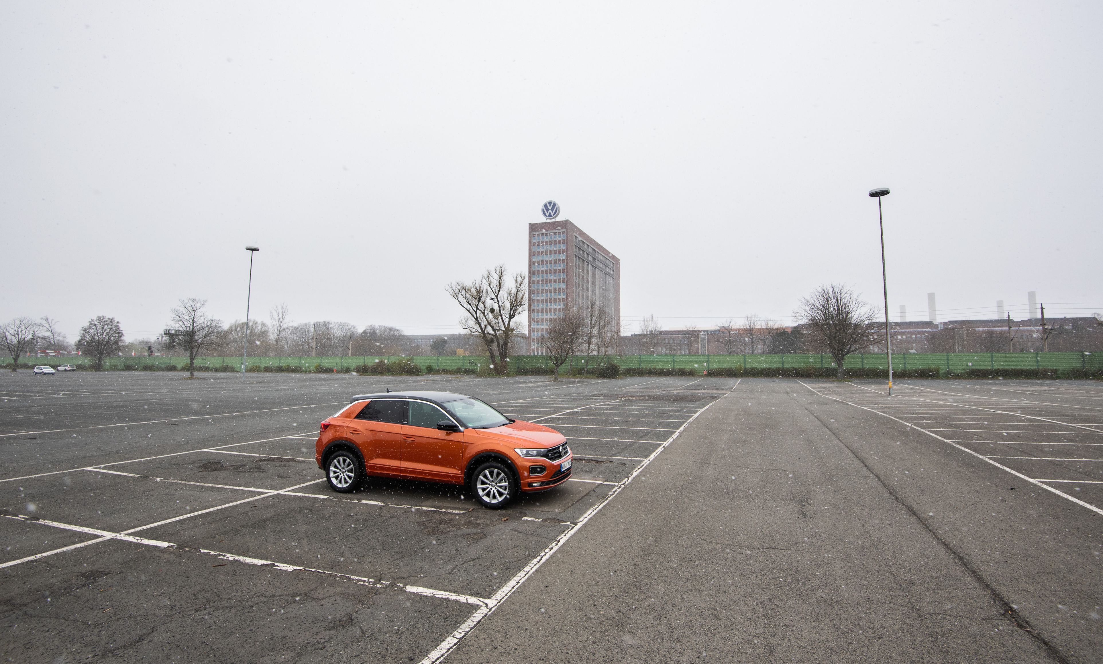 Estimări fără precedent despre industria auto din Germania: 400.000 de joburi, aproape 50% din forța totală de muncă, riscă să dispară în următorii 10 ani