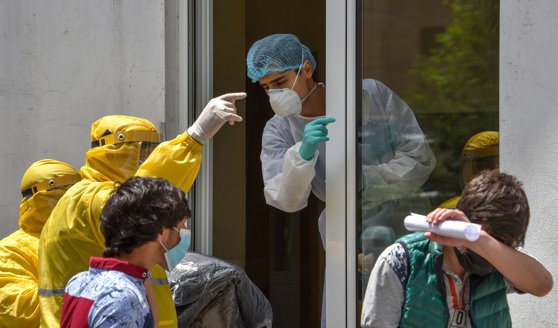 Criză la cel mai mare spital din sud-estul României: zeci de cadre medicale s-au infectat cu coronavirus