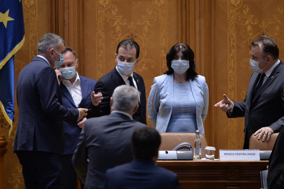 Moțiunea de cenzură nu a putut fi dezbătută și votată din cauza lipsei cvorumului