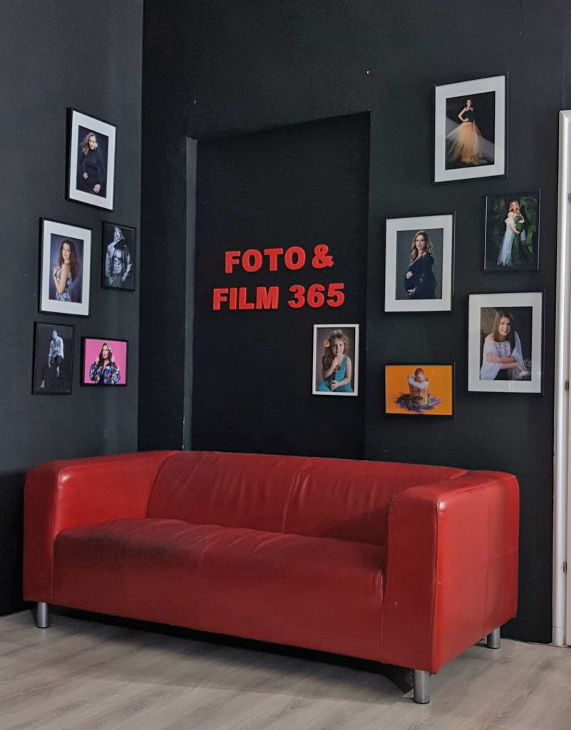În lumina reflectoarelor