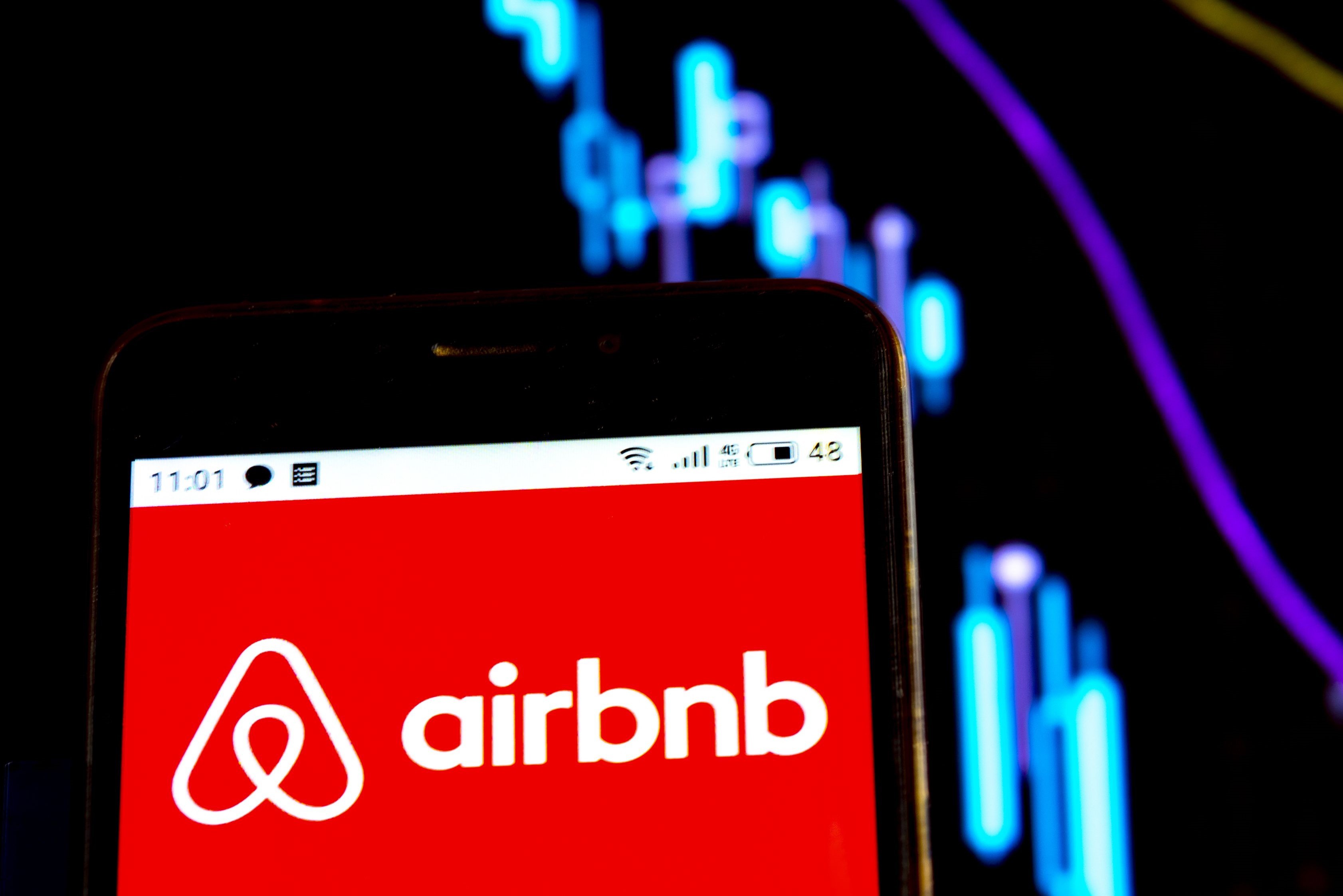 Airbnb interzice petrecerile și evenimentele susținute în locațiile din cadrul platformei