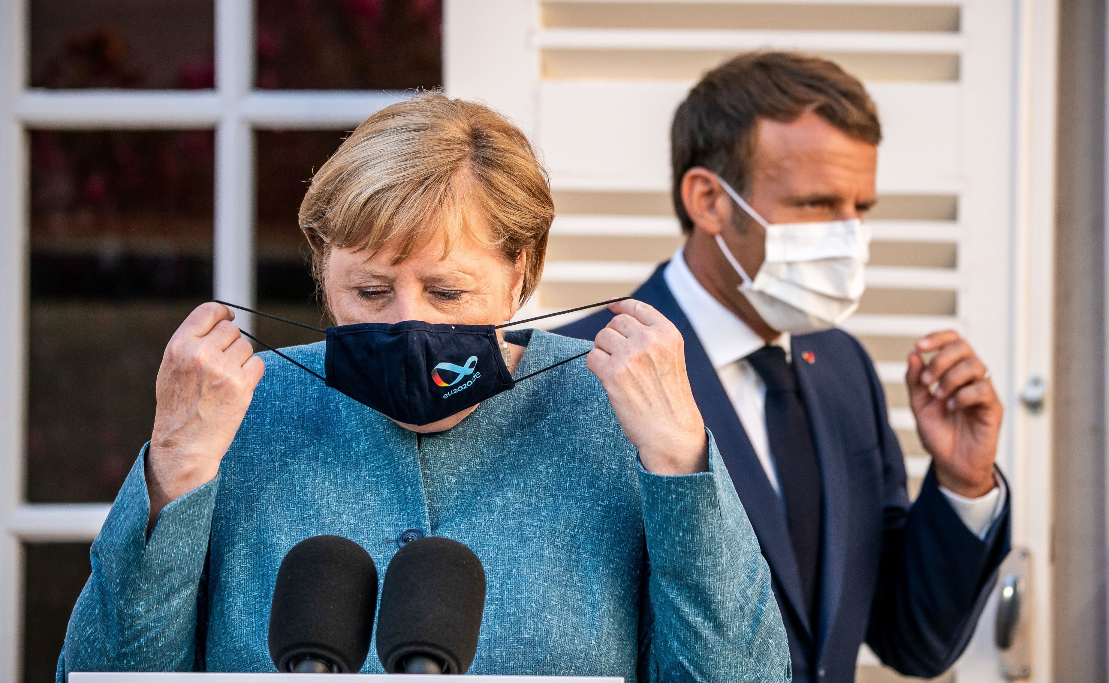Cancelarul german Angela Merkel avertizează: Cel mai probabil, pandemia de COVID-19 se va înrăutăți în următoarele luni. Vom continua să trăim cu virusul