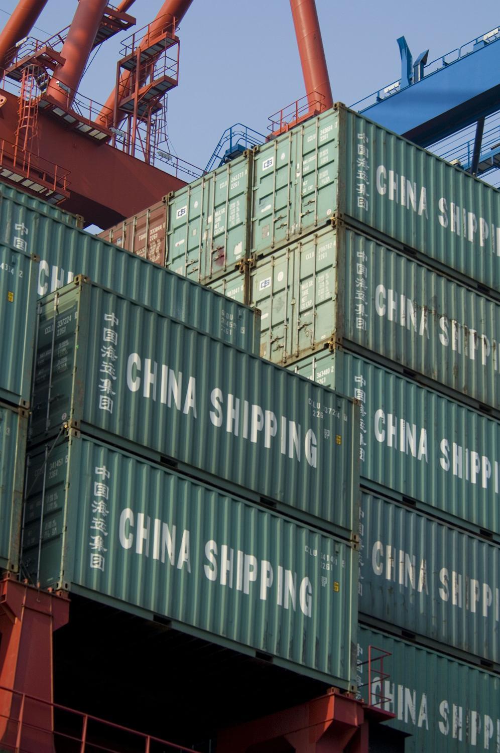 Exportuzile Chinei au crescut la maximul unui an și jumătate, importuril scad