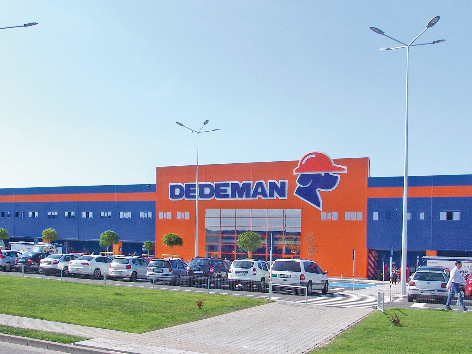 Dedeman deschide cel de-al șaptelea magazin din București în zona Ghencea
