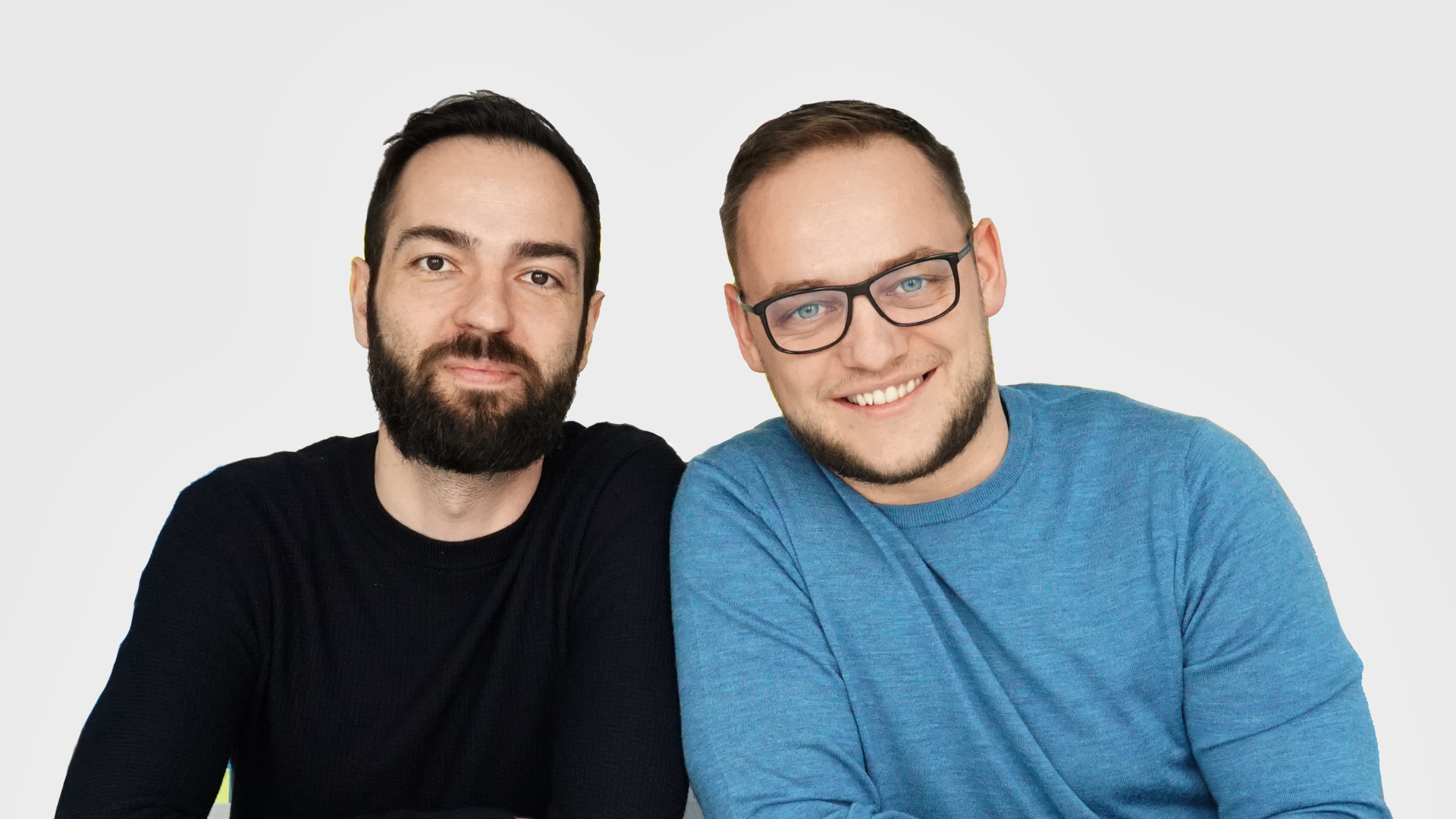 Antreprenorii Sergiu Biriș și Andrei Dunca lansează o latformă prin care organizatorii de evenimente pot transmite online, pe site-ul propriu, conferințe, workshopuri, concerte sau cursuri