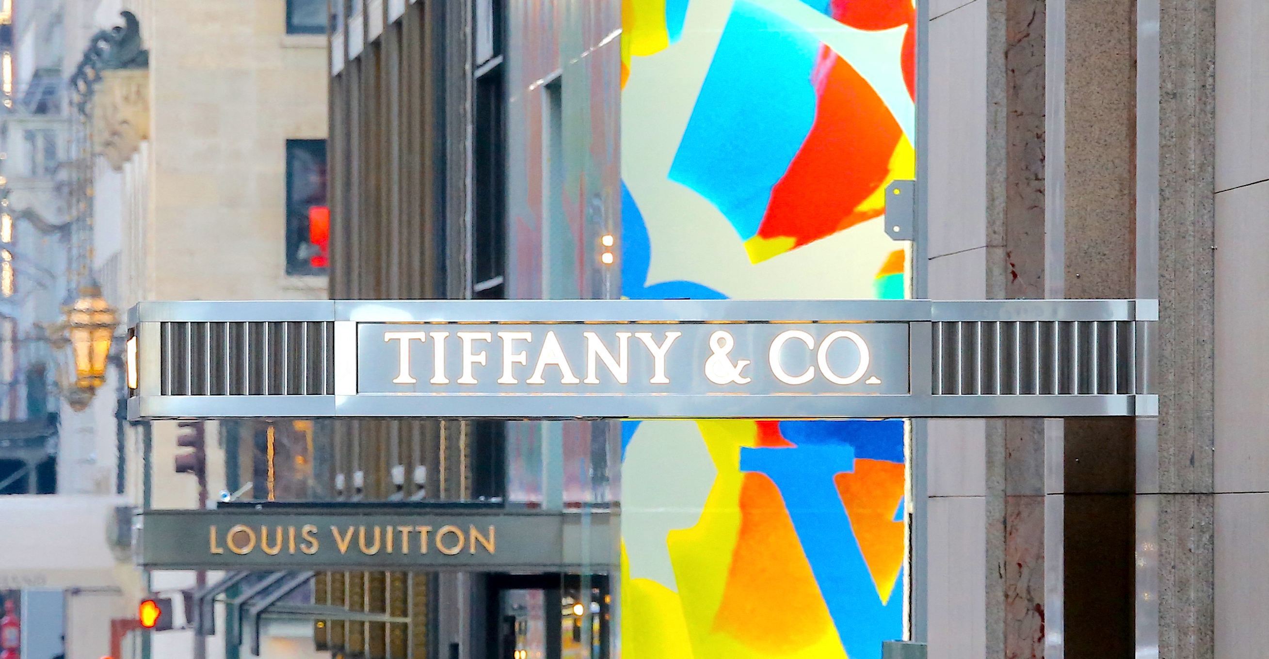 Gigantul francez LVMH, cu branduri precum Louis Vuitton și Dior, renunță la acordul de 16,2 miliarde de dolari cu producătorul american de bijuterii Tiffany