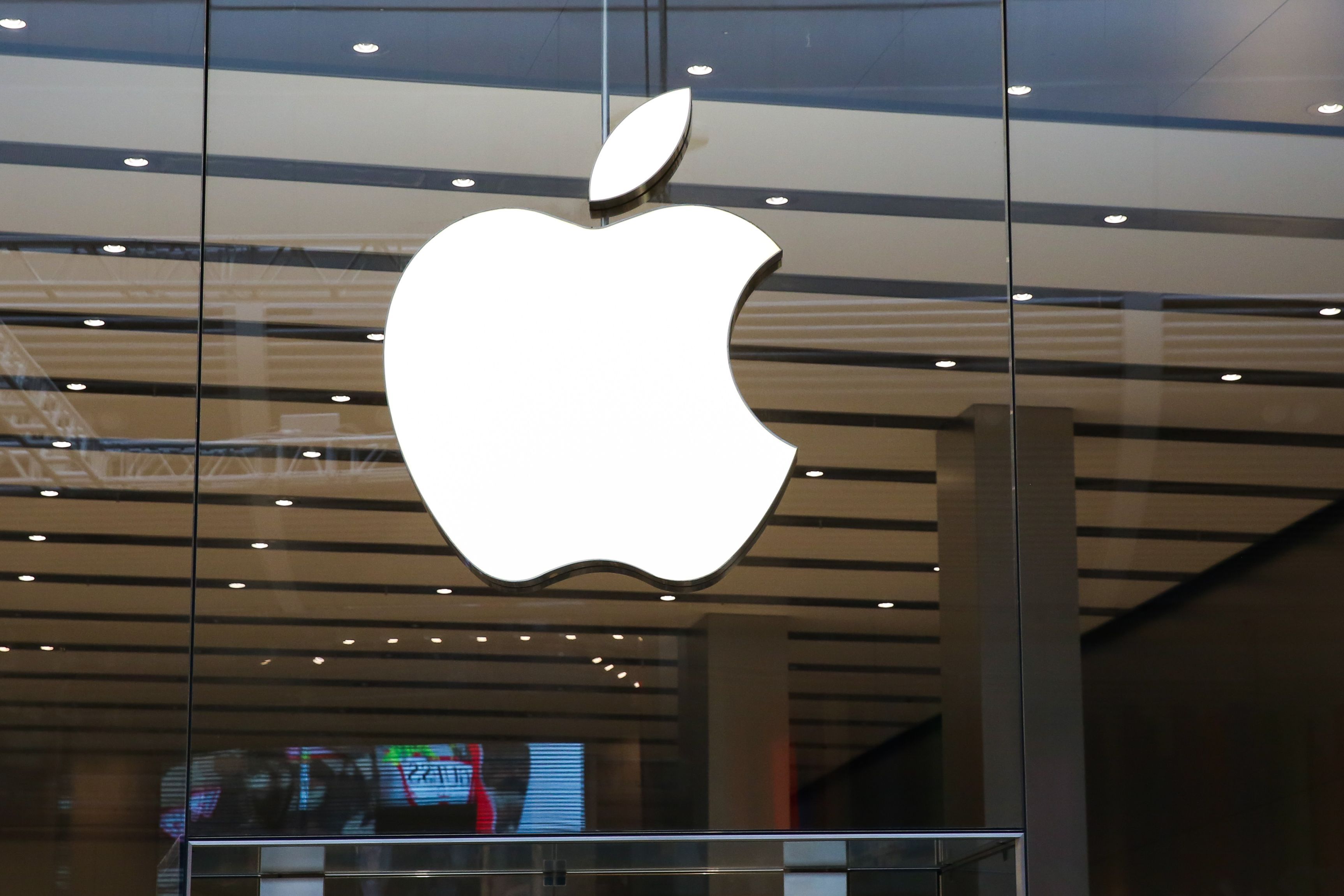 Într-o singură zi, Apple a pierdut 180 de miliarde de dolari din valoarea de piață, cea mai mare scădere pe care a înregistrat-o vreodată o companie