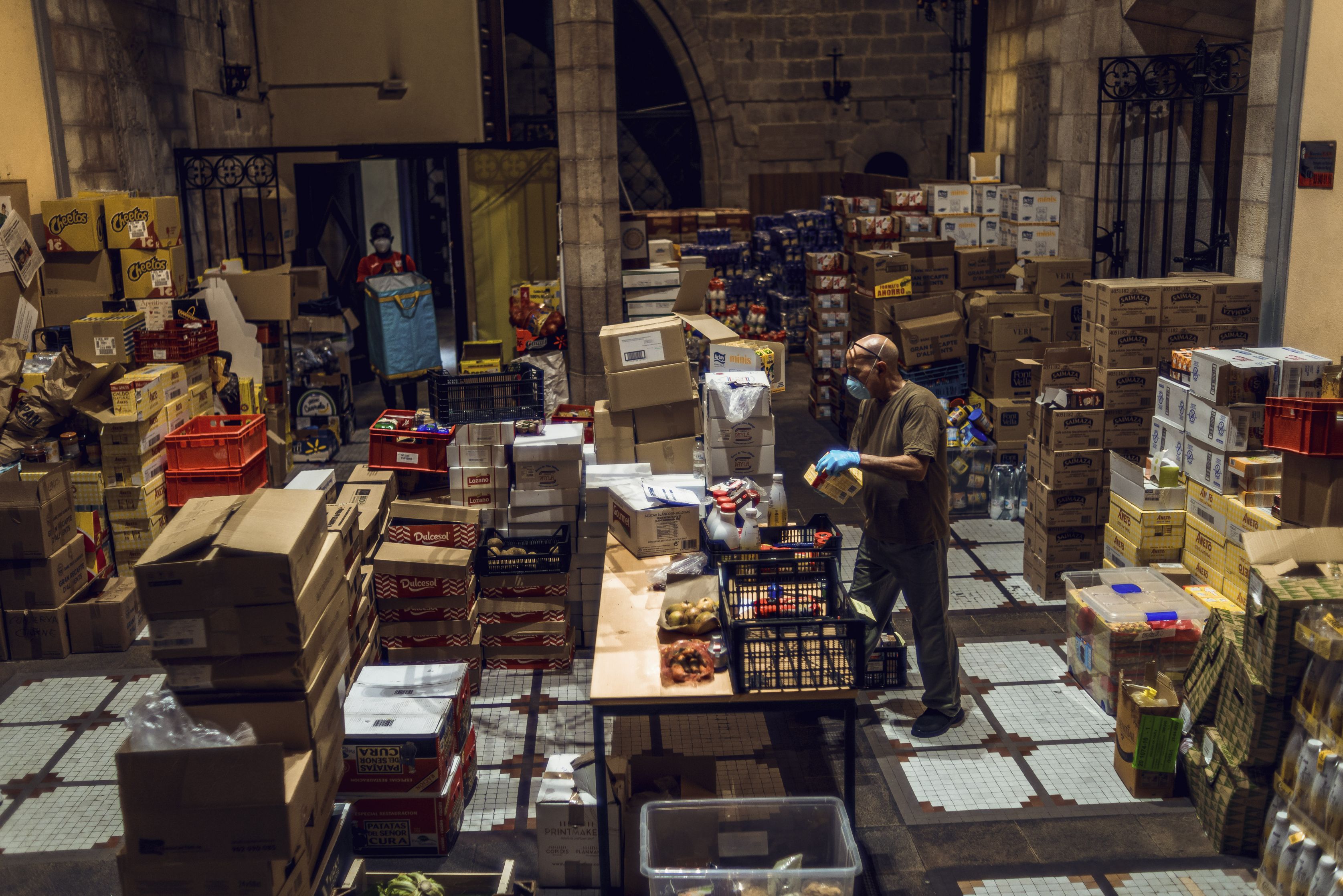 Costul total al pandemiei: Economia globală pierde 7.000 de miliarde de dolari, aproape 900 de dolari pentru fiecare om de pe planetă