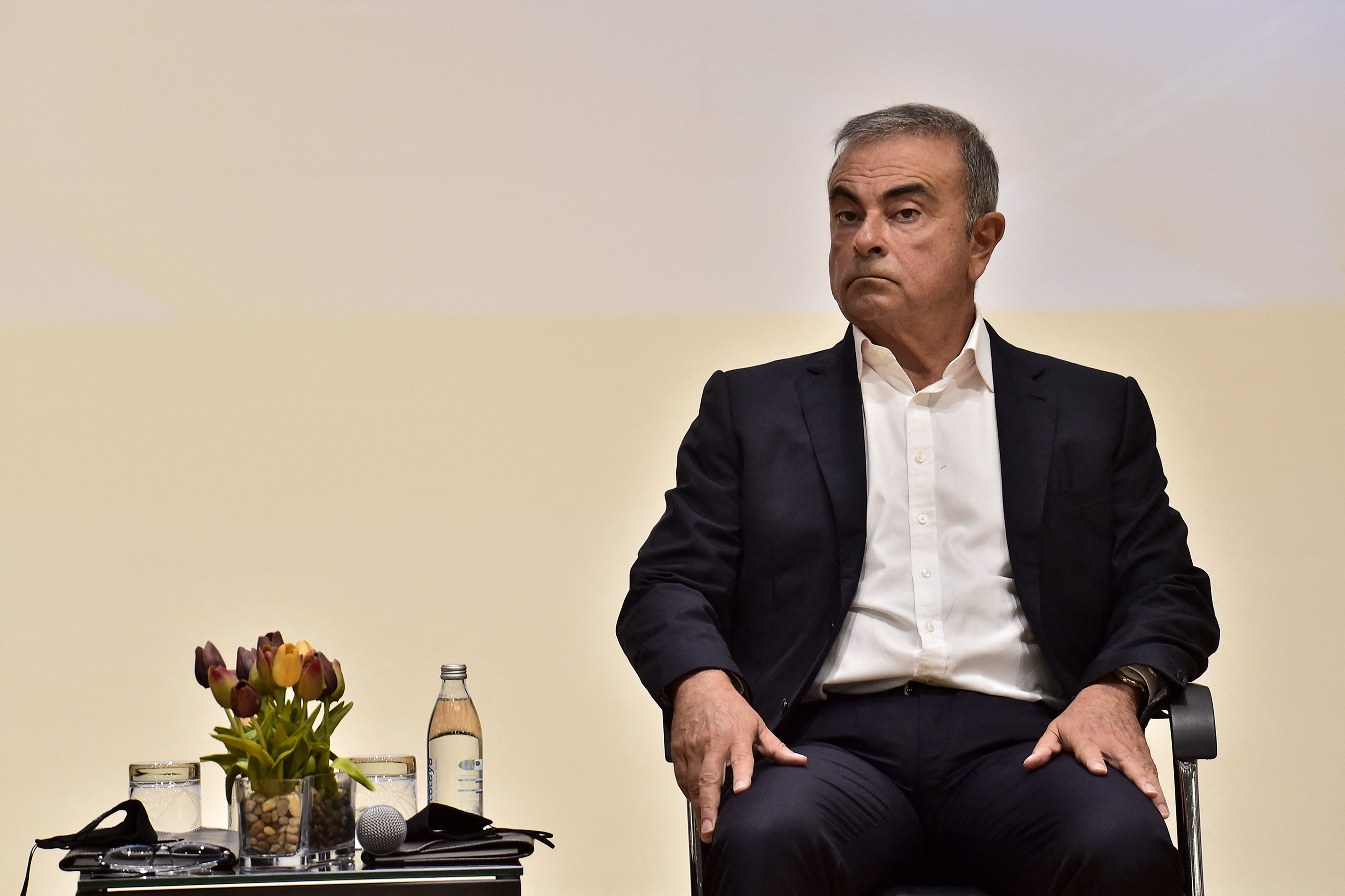 Fostul șef Renault-Nissan, Carlos Ghosn, lansează un program de revitalizare a economiei Libanului, ajunsă în colaps după zeci de ani de corupție
