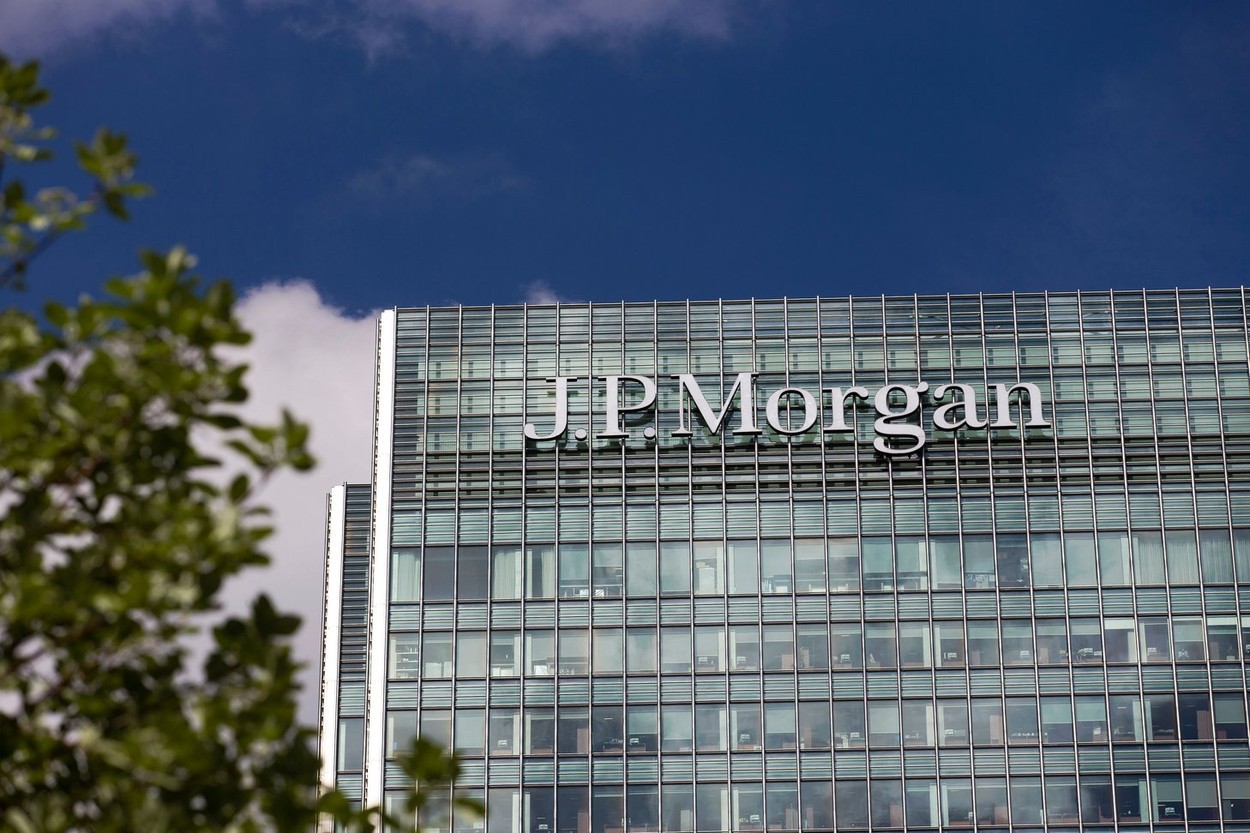 JPMorgan, cea mai mare bancă americană, va plăti o amendă de aproape un miliard de dolari pentru manipularea pieței
