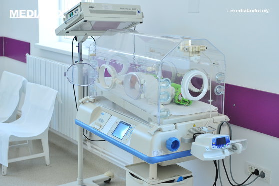 Dosarul cu șină, mai presus de viețile bebelușilor. Ministrul Tătaru spune că cei 800.000 de lei au ajuns la Marie Curie. În realitate, încă se fac hârtiile