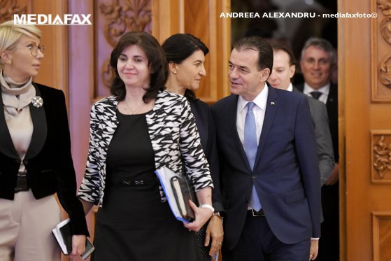Cine sunt candidații PNL la alegerile parlamentare 2020. LISTA COMPLETĂ pe județe și în București