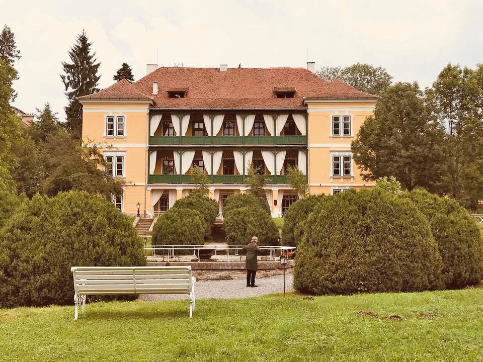 Descoperă România. Destinații altfel. Vechi de câteva secole, Zabola Estate și Daniel Castle, două conace  din județul Covasna, Transilvania