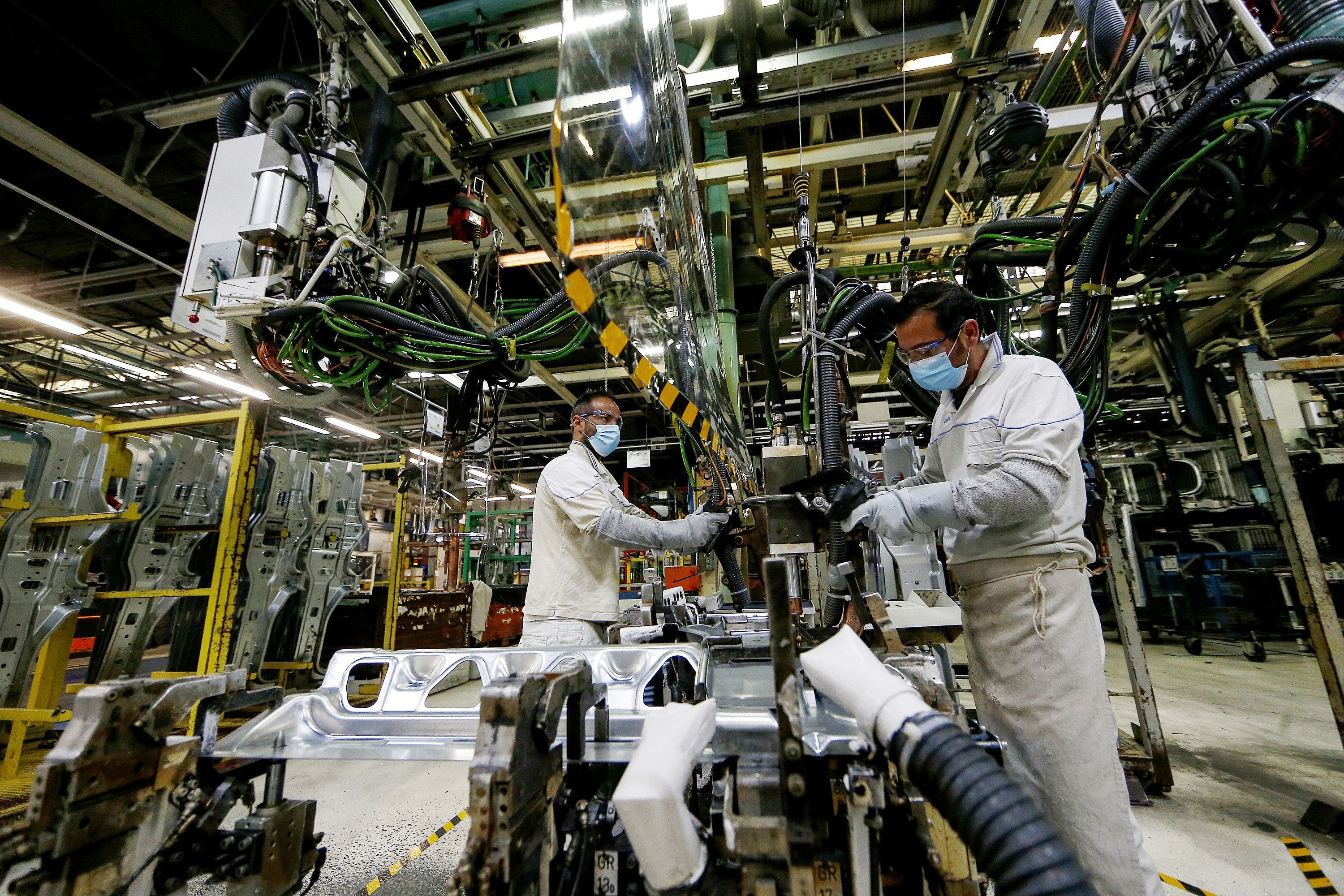 Vesti bune din Italia: Producția industrială înregistrează cel mai bun ritm de creștere de-a lungul continentului și se apropie de nivelurile pre-criză
