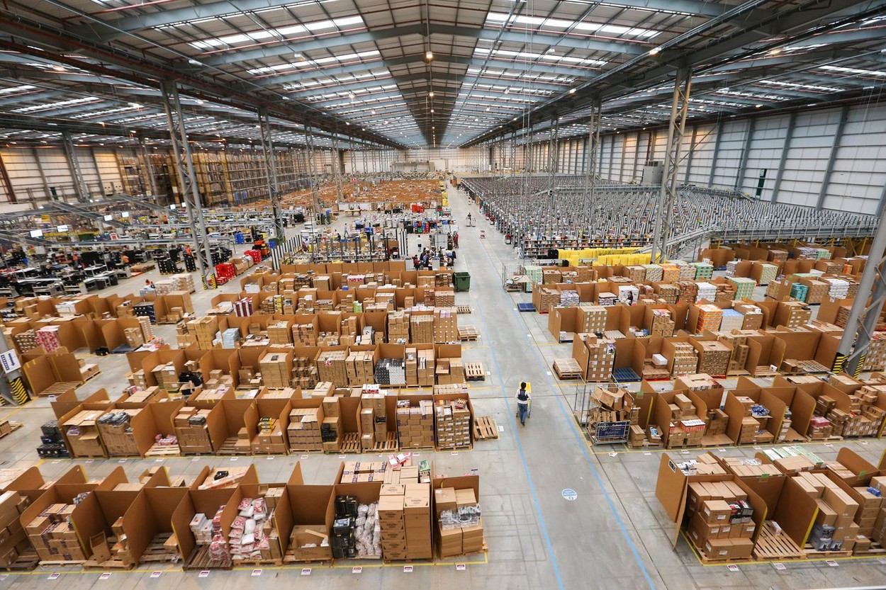 Amazon înregistrează aproape 20.000 de cazuri cu coronavirus în rândurile angajaților