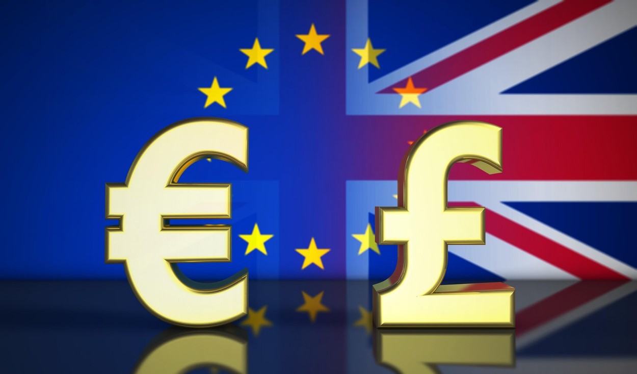 Costul unui Brexit fără acord: Economia Marii Britanii poate pierde anul viitor peste 21 de miliarde de euro