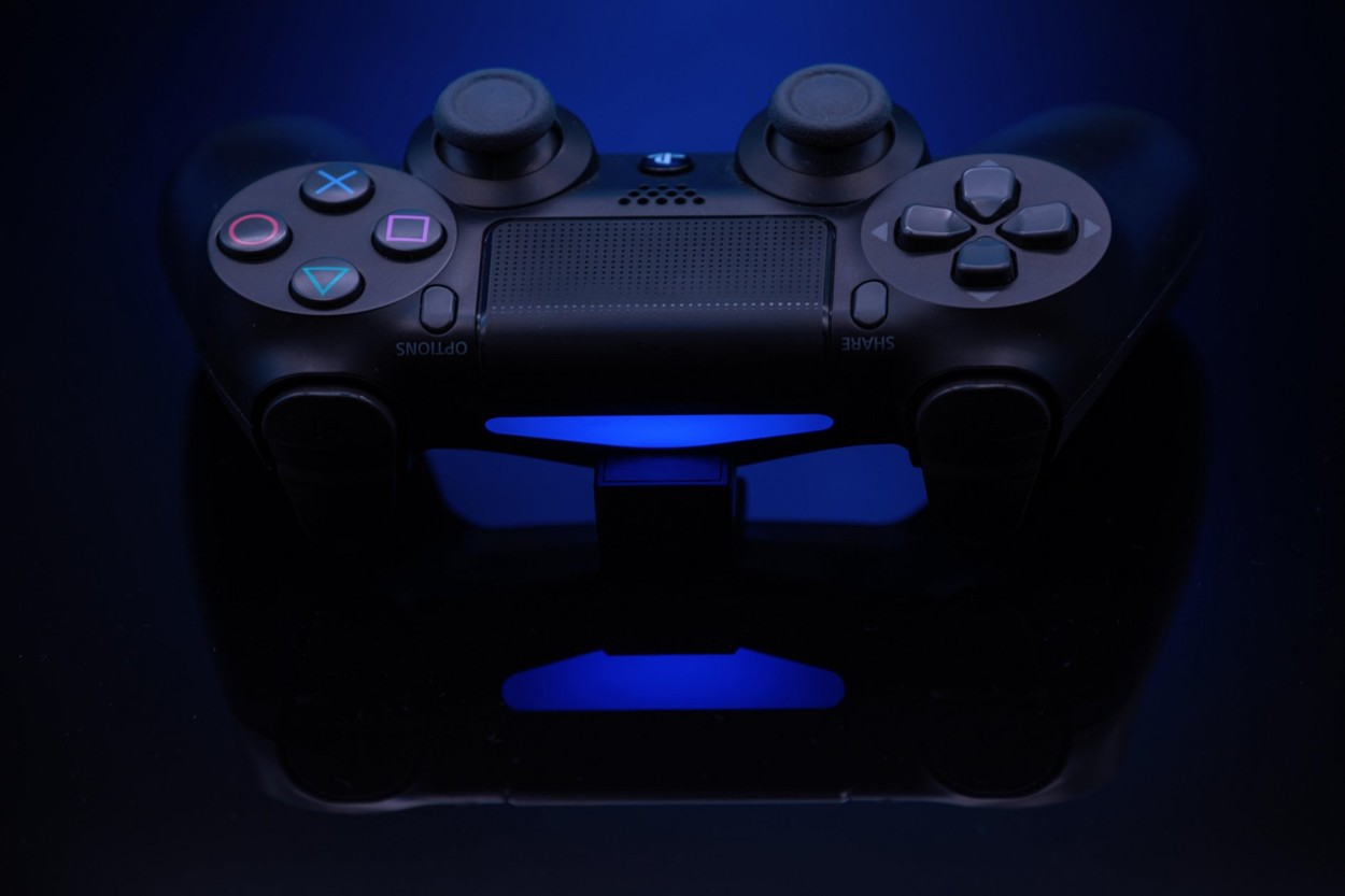 Prețurile jocurilor pentru console cresc pentru prima dată în ultimii 15 ani și ating pragul de 70 de dolari