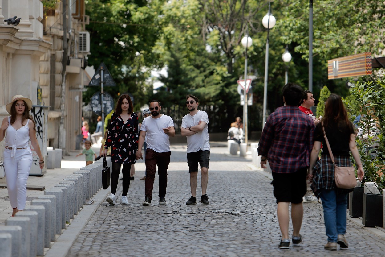 Incă un județul intră în scenariu roșu: a depășit 3 la mia de locuitori. Harghita este foarte aproape