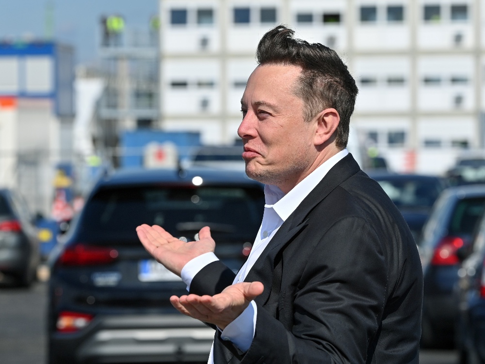 Noi afirmații incendiare făcute de miliardarul Elon Musk. Cum minimizează din nou, public, riscurile COVID-19 și de ce nu vrea să se vaccineze când va fi disponibil un vaccin
