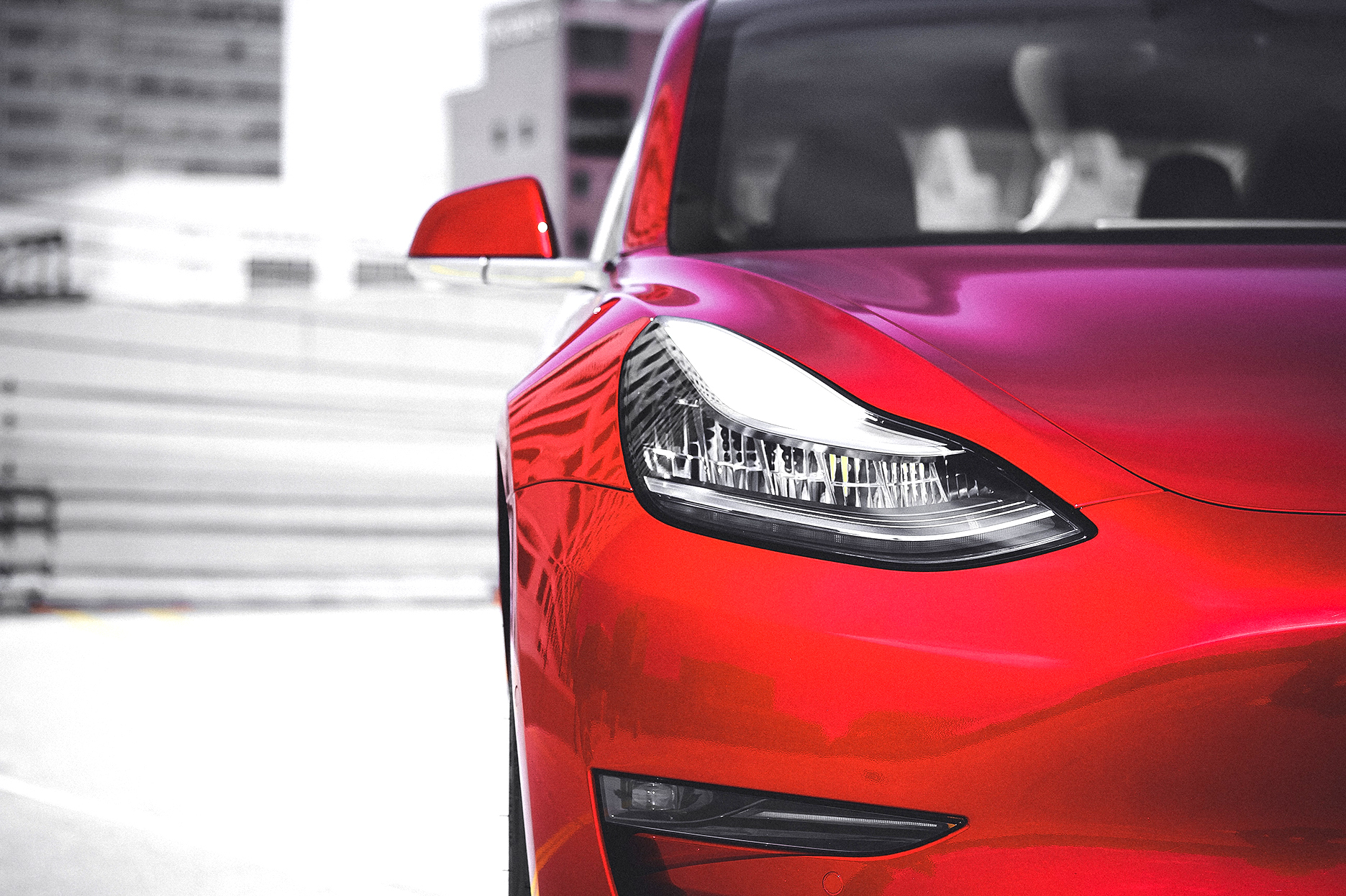 Cea mai mare problemă a mașinilor electrice, care îți pune viața în pericol în orice moment. Mai mulți producători precum BMW, Chevrolet și Hyundai au retras de pe piață o serie de modele