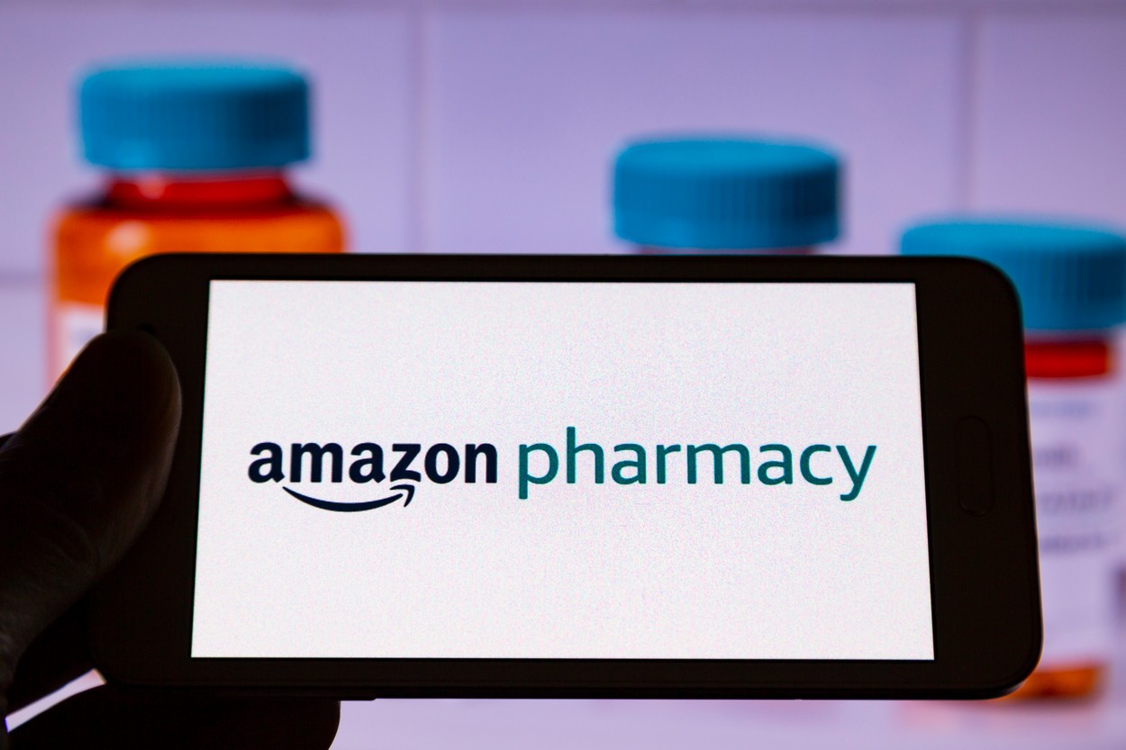 Amazon intră pe piața serviciilor farmaceutice. Acțiunile viitorilor competitori au început să scadă aproape imediat după anunț