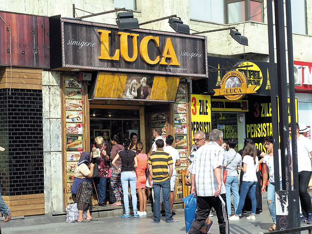România, țara covrigilor: numărul de simigerii, covrigării și gogoșerii a crescut de șase ori într-un deceniu