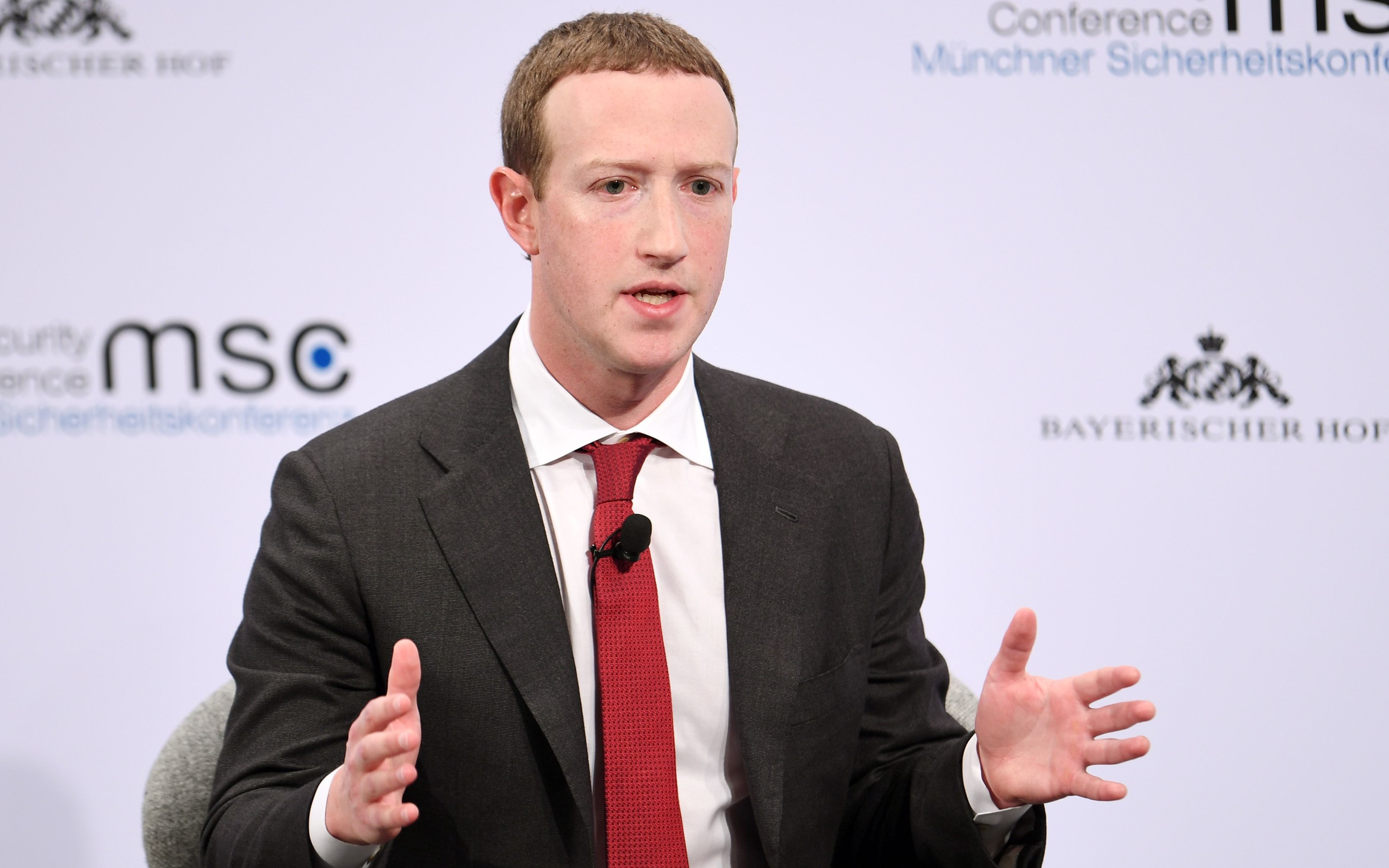 Se cere despărțirea de WhatsApp și Instagram: Gigantul Facebook a fost dat în judecată pentru monopol de către 46 de state americane și de Comisia pentru Comerț