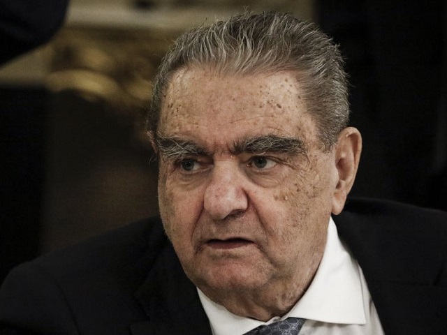 SURPRIZĂ: Misterioasa familie Vardinogiannis, una din cele mai puternice familii, a cumpărat două bănci în România