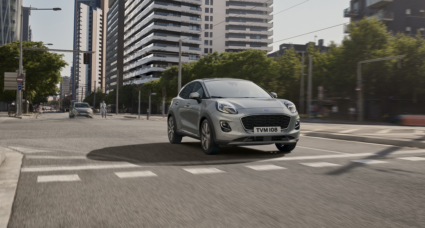 Ford aduce la Craiova o nouă versiune: SUV-ul Puma primește o cutie de viteze automată și pentru versiunea hibridă