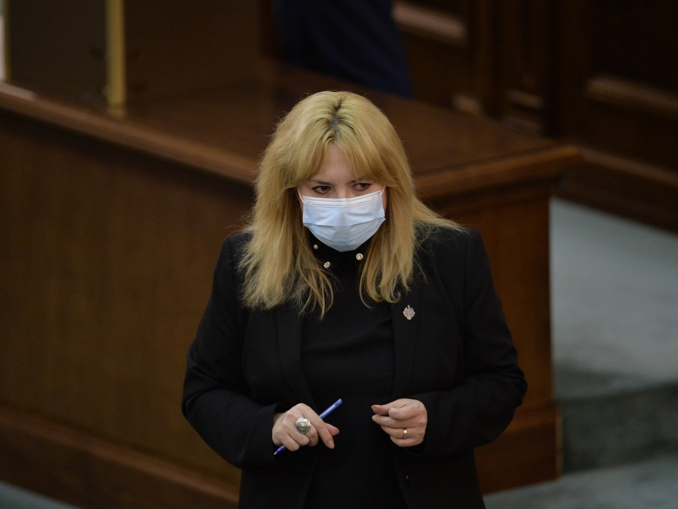 Ce șanse au companiile de stat să devină „campioni naționali“ și de ce amenință premierul companiile de stat pe care chiar statul le subvenționează masiv?