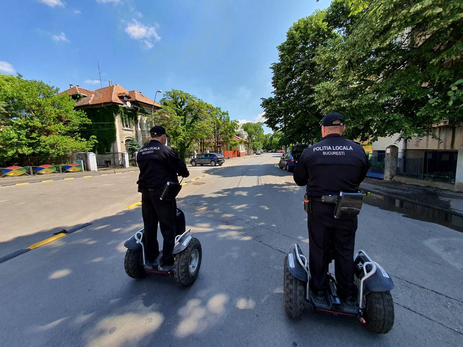 Salarii de lux la Poliția Locală din București: 13.000 de lei pentru un agent. Cât câștigă un director care se poate pensiona la 45 de ani