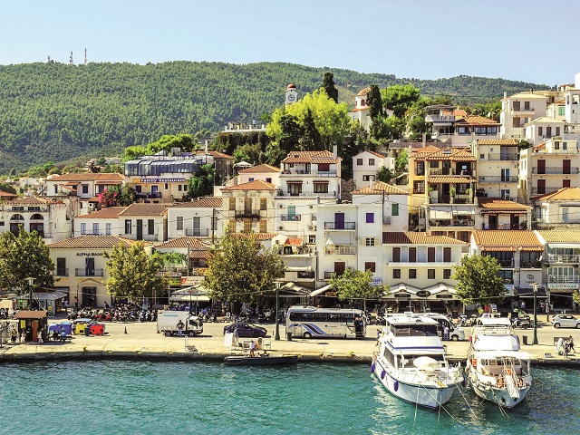 Românii caută din ce în ce mai multe vacanțe pe bărci și iahturi: Grecia și Croația sunt cele mai căutate destinații pentru vacanțele nautice