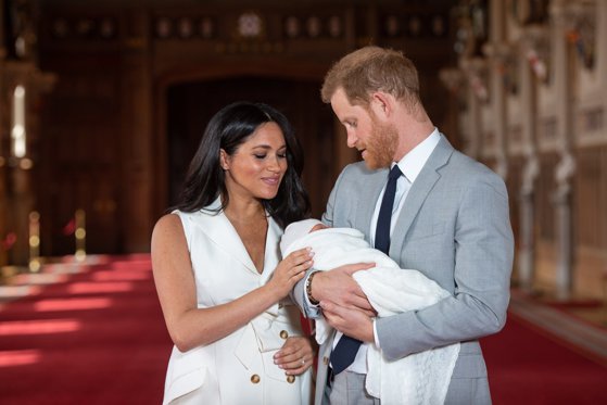 Meghan Markle spune că Palatul Buckingham a decis eliminarea numelui său din certificatul de naștere al lui Archie