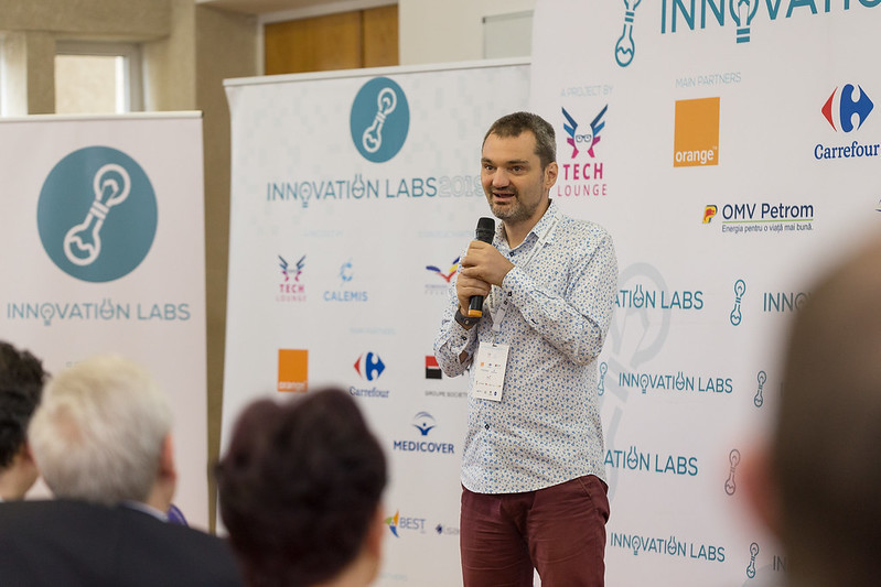 Innovation Labs, programul de accelerare și mentorat lansat de Răzvan Rughiniș și Andrei Pitiș, începe căutările pentru o nouă generație de milionari din IT