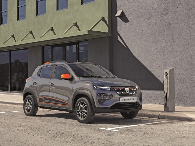 Record absolut: Dacia a înregistrat peste 4.000 de comenzi pentru Spring Electric în weekend