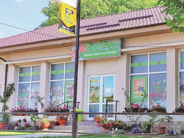 Comerțul tradițional a primit o gură de oxigen în pandemie, când oamenii au fost nevoiți să meargă la magazinul de lângă casă