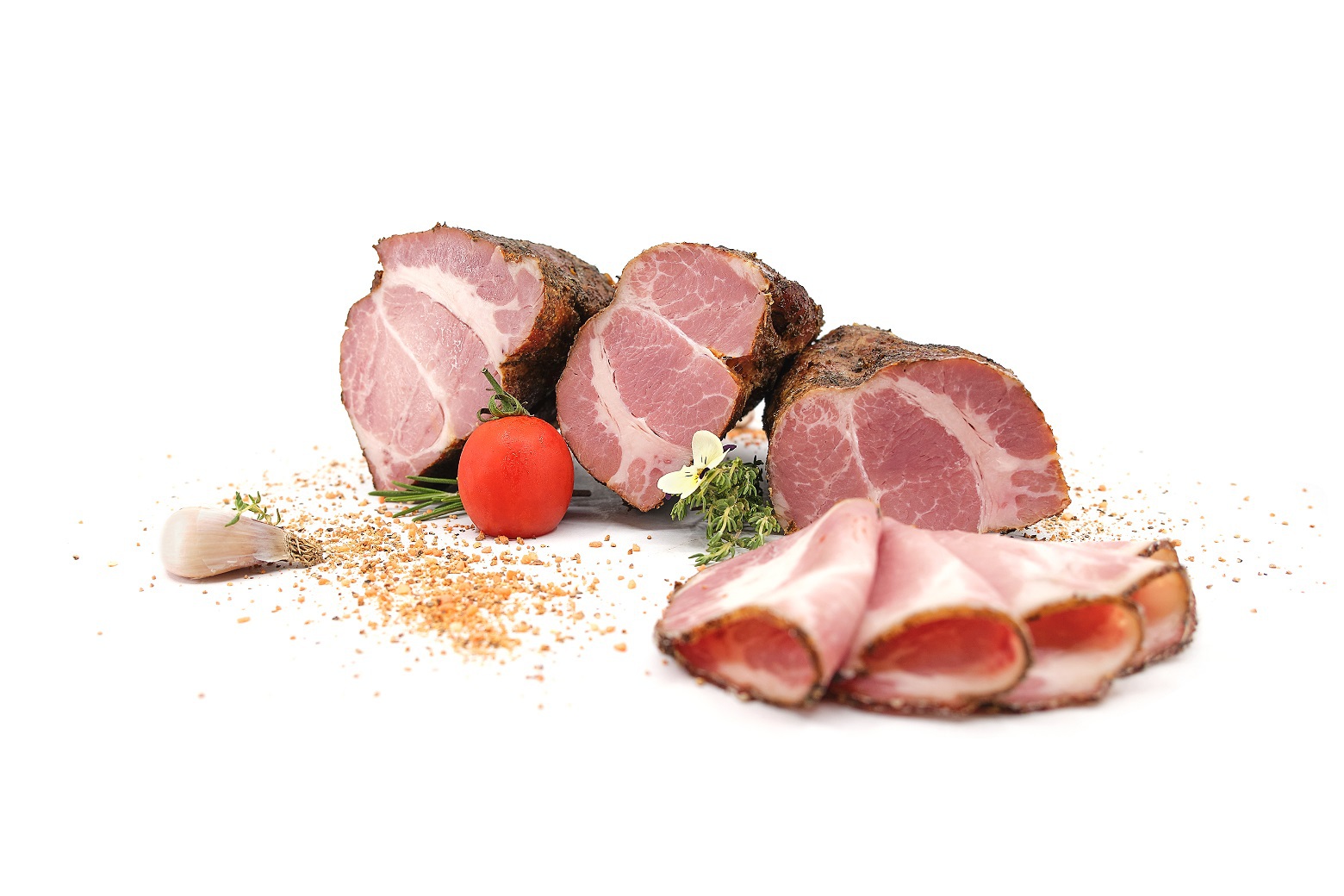 Nielsen: Aproape toți românii consumă carne săptămânal, iar jumătate dintre ei chiar zilnic. Tinerii preferă carnea de pui, iar cei mai în vârstă carnea de porc
