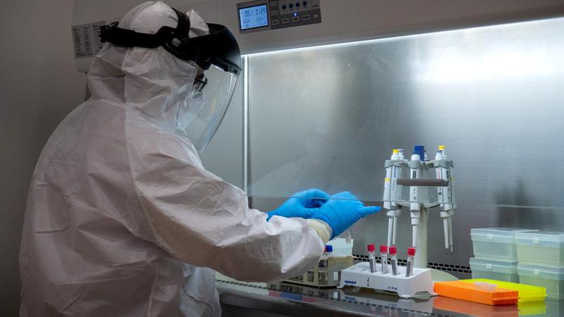 STUDIU MedLife: Mihai Marcu, CEO: Varianta britanică a coronavirusului nu doar că se răspândește mai repede, ci prezintă și o rată a mortalității mai mare în comparație cu alte tulpini anterioare