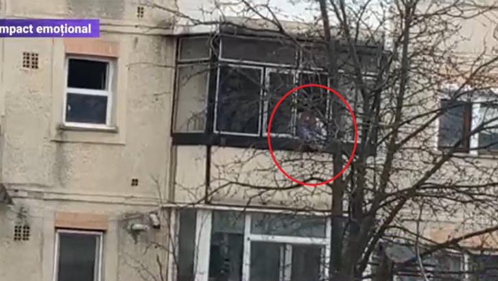 UPDATE2: Filmul tragediei de la Bacău: Agresorul a sunat la 11.47. La 14.38 a spus că are 2 persoane