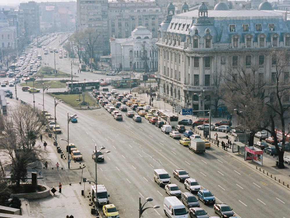 Crește rata de infectare în București. Județul Sălaj intră în scenariul roșu