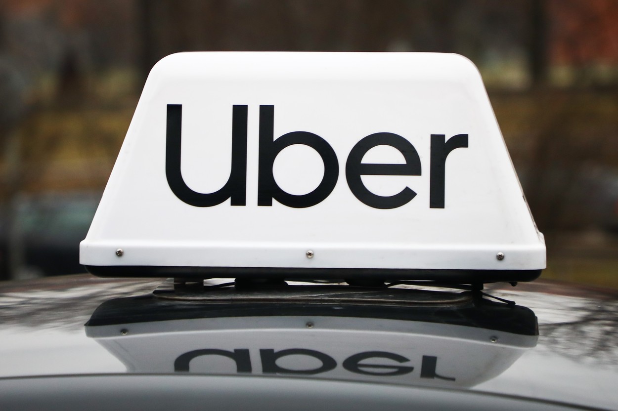 Premieră istorică pentru soferii Uber. Ce vor primi de acum nu s-a mai întâmplat niciodată în istoria companiei