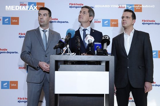 "Schimbare tactică": USR PLUS ar putea renunța în anumite condiții la solicitarea ca Florin Cîțu să nu mai fie premier