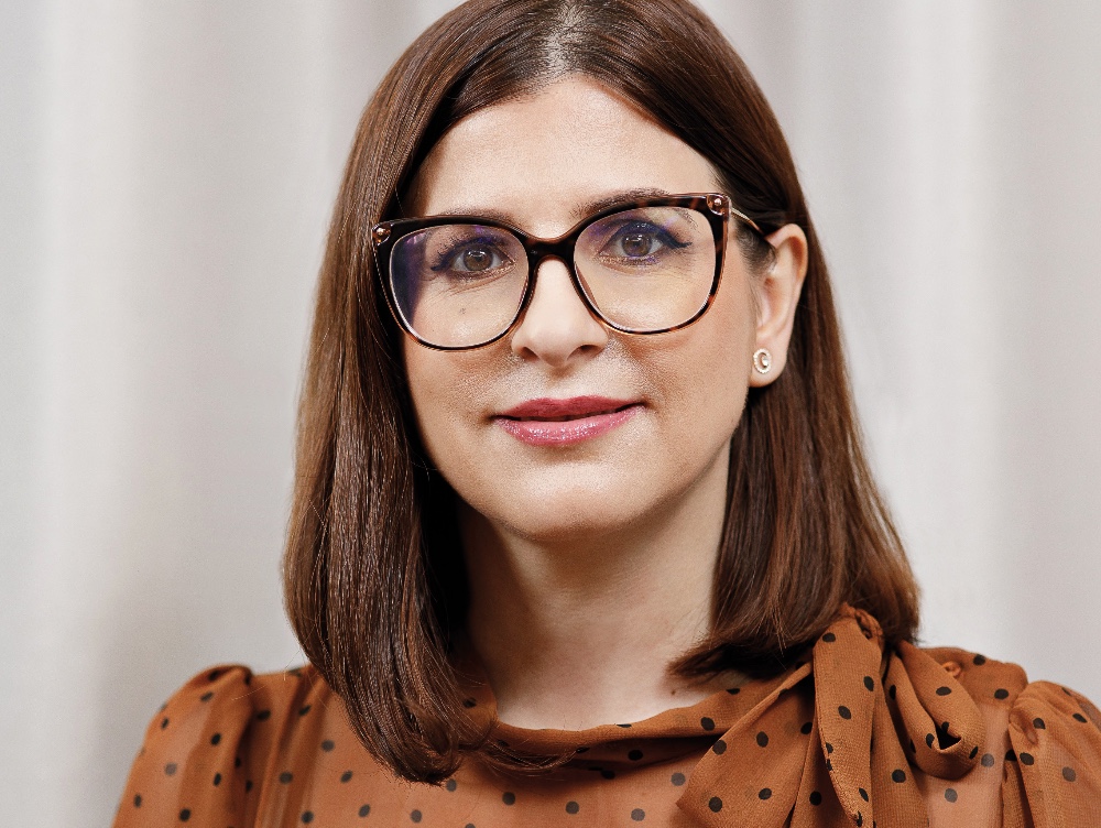 Lavinia Ivas, Country manager Parfumerie Douglas: Faceți alegeri inteligente, asumați-vă responsabilitatea pentru ce faceți și învățați din greșeli
